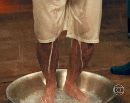 http://cinemagaygifs.tumblr.com/post/141933698836