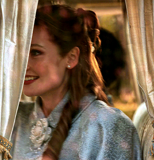 HANNAH DODD As FRANCESCA BRIDGERTON BRIDGERTON S3E8: Into The Light