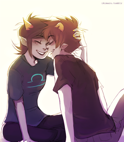 I wanted to draw happy Karkat and then Karezi happened heyy