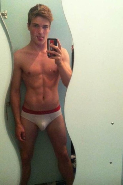 ksufraternitybrother:    Jack Beran, hot model from London gets exposed. OH MY HOLY FUCK, HE’S DELICIOUS!!!    KSU-Frat Guy: Over 85,000 followers and 58,000 posts.Follow me at: ksufraternitybrother.tumblr.com