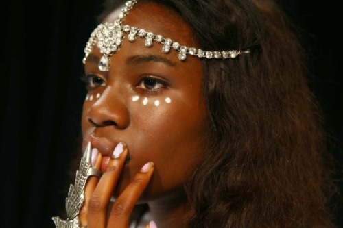 thelaziestmotherfucker:Vivian Oparah