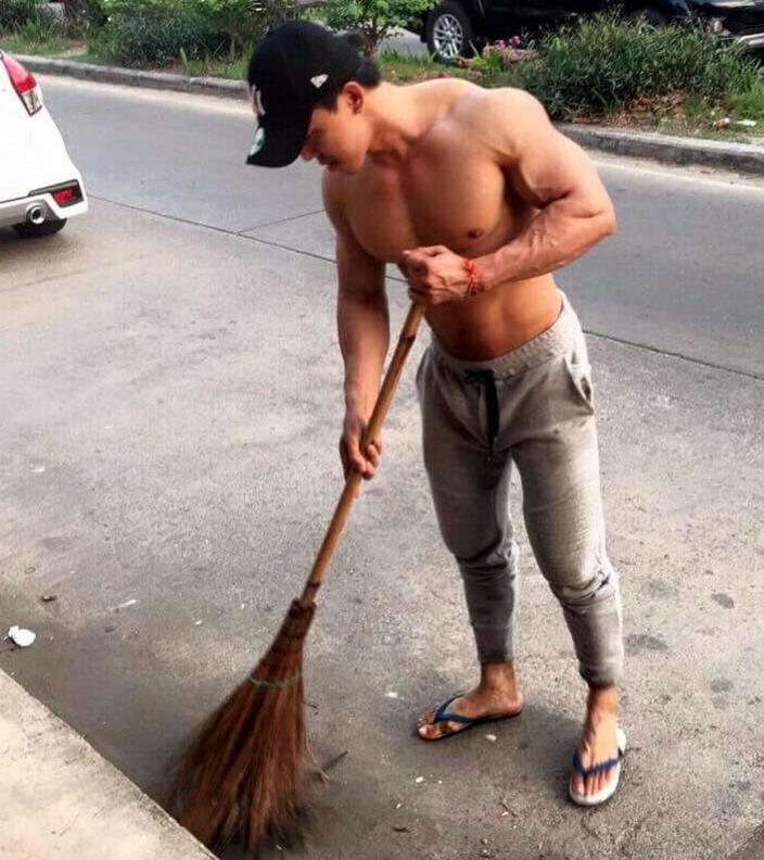 Viva!Asian hunks!