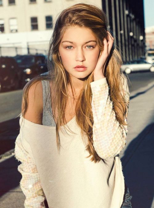 Belles femmes du monde