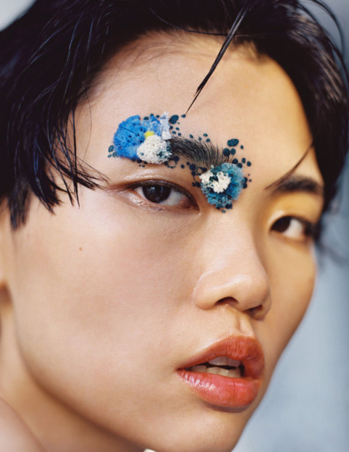 pat-mcgrath - fave looks - flowers as makeup