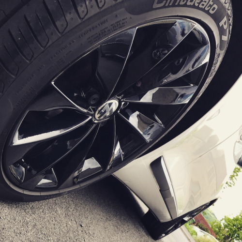 Squeaky Clean #vw #scirocco #speed #black #white #slick #clean #washed #beauty #rims #germanwhip #le