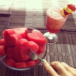 ionlywanttoloseweight:  Love WaterMelon !!! 🍉🍉🍉🍉 