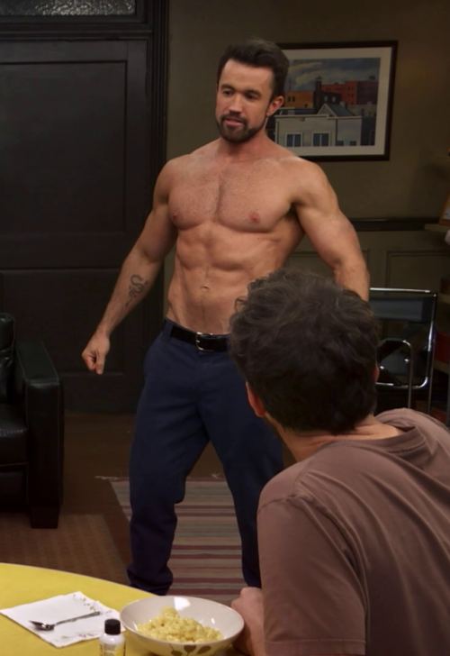 Rob McElhenney porn pictures
