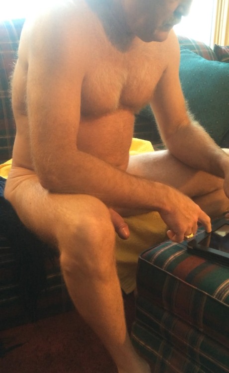 terneromamador:  que lindo y rico maduro,,,,,,,,,,,,,,,,,,,,,,,