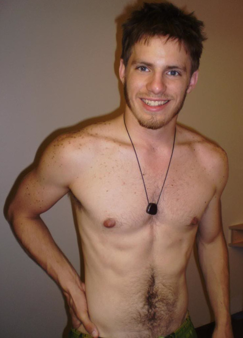 ratethestraight:  Rate John (+15) if you want to see the rest of this guys male form  You rated John and so here is your reward :) 