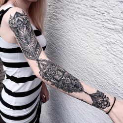 tattoos-and-modifications:  Instagram: 