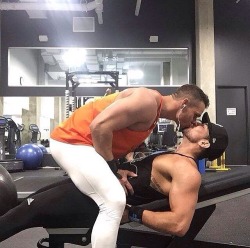 lycladuk:  My kinda workout 💪🏼🍆