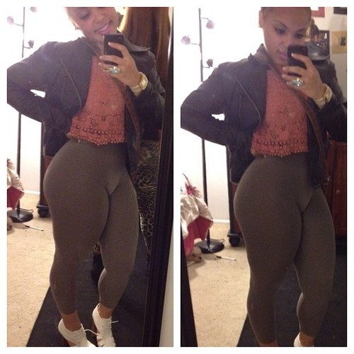 iofbeholder:  green tights and a pretty smile (more…)View Post