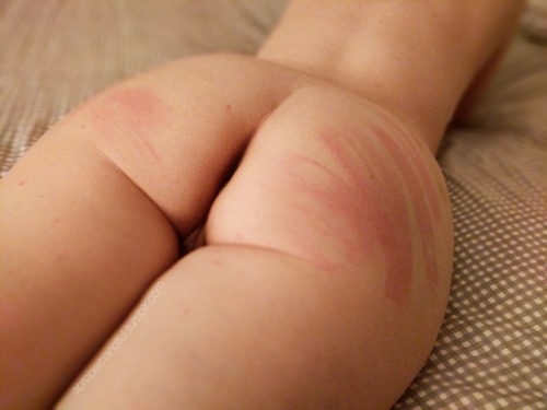 aproperhandful:  He got me good.   Photo (and spanking) by @adominanthand please don’t remove caption or credits.