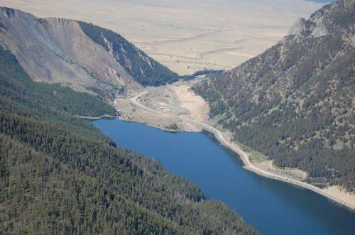 QUAKE LAKEAt 11.37pm on 17th August 1959, a 7.5 magnitude earthquake shook southwestern Montana and 