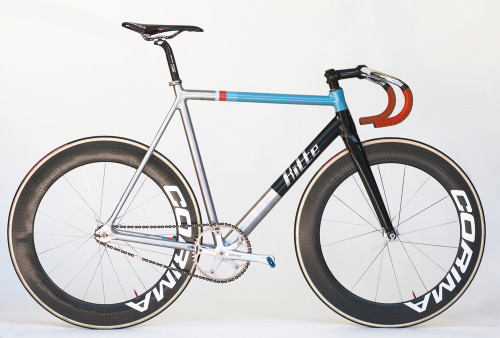 standertbikes:Now available at Standert Bicycles. The Ritte Cycles 8055 Track!For more infos and ord