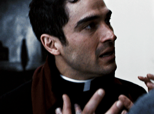 ducournaujulia:Alfonso Herrera as Father Tomas Ortega in The Exorcist Season 1 (2016-2017)