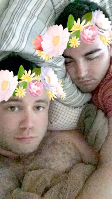 gregoriusboomer:  When your BF is the king of sleeping and you be bored @orrinbroseph