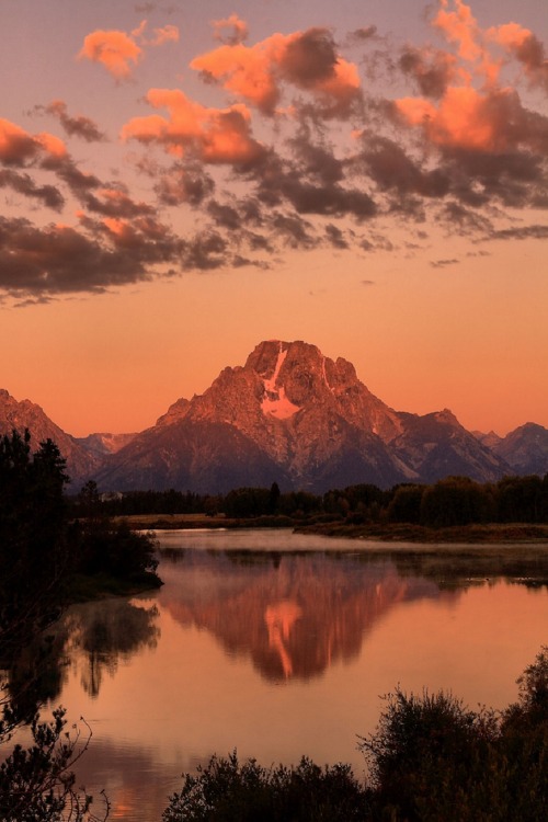 sublim-ature:Mt. Moran, WyomingGord Parrott