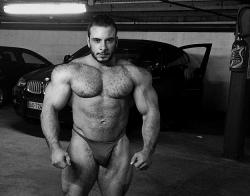 freakmuscle:(via The best french … Lorenzo BECKER 47618 - MyMuscleVideo) 