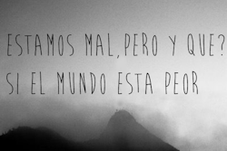 Castillos-De-Carton:  Y Yo Te Sigo Queriendo Un Monton (8) *-*