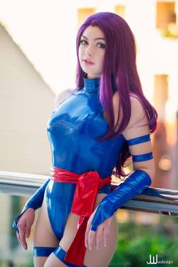 cosplayandgeekstuff:    Oki-Cospi (USA)