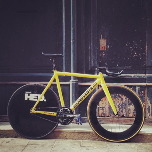chigidin: #dosnoventa #hed #rotor #53t #detroit2 #columbus #fixedgear #fixie #bcn