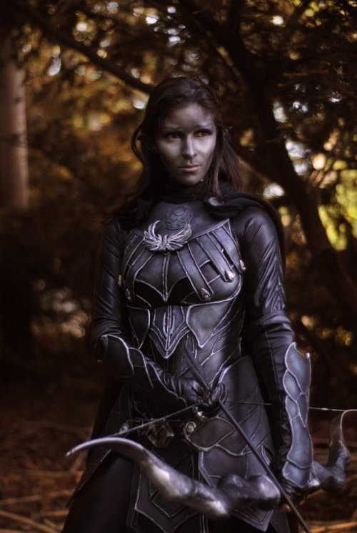 Found more pics of this way so awesome skyrim cosplay armor! i soo want it for larping!! SOOO BEAUTI