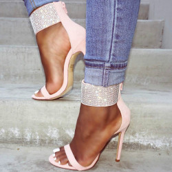 myshoebazar:  😍 Would you wear?