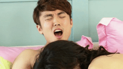 byrankhoo:  wallacelhu:  woah which porno is this  I also wanna know, kinda wanna watch it the guy so hot