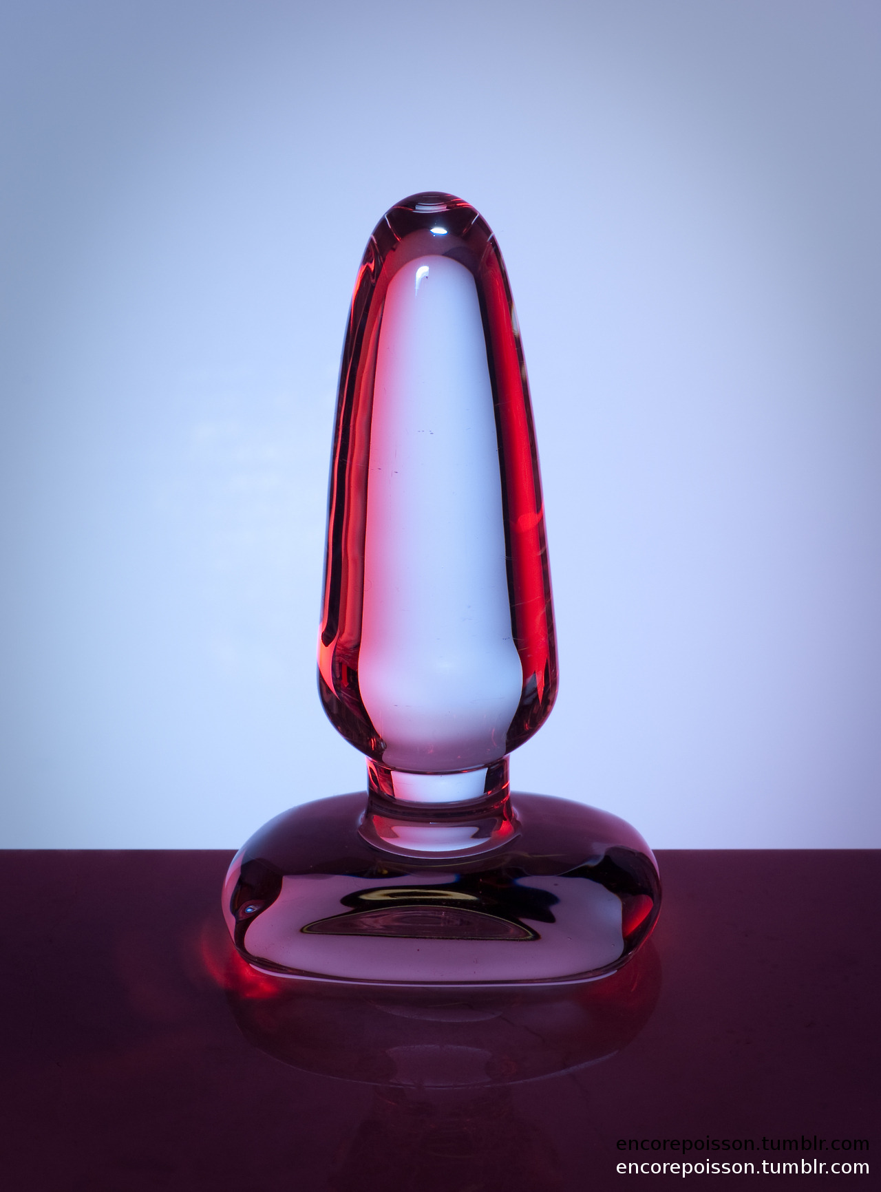 encorepoisson:  Glass plug.  Another favourite toy made of borosilicate glass.