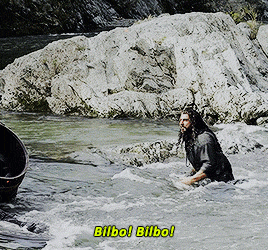 enbypan: markgatiss:  “Where is the hobbit?” — Thorin desperately searches