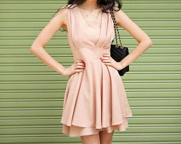 laceyfashionista:  Chiffon Dress  