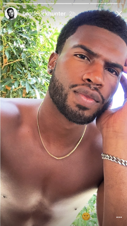 expressing-blackness:Broderick is so cute Damn