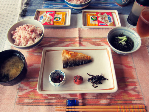 Traditional japanese breakfast: fish, rice, miso soup and seaweed. Yum!! Joy-Joy Hotel, Zamami-Jima,