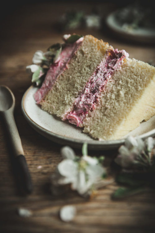 sweetoothgirl: Lemon Chiffon &amp; Rhubarb Fool Cake