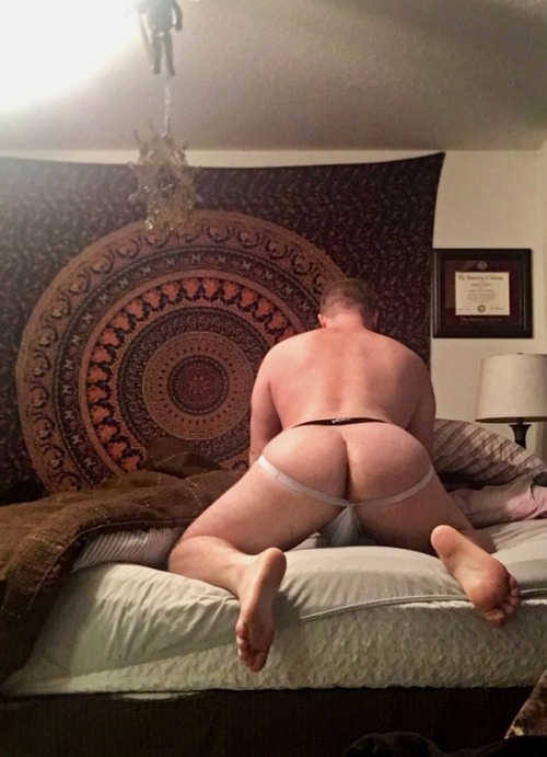 gingercubinalabama:  A jockstrap on a Monday.