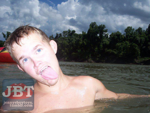 Porn jennysboytoys:  Cute country boy David here’s photos