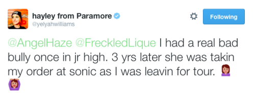 thatyelyahgirl:20d0llarn0sebleed:my favorite tweet in the whole world  LOVE THIS.