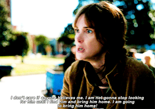 TOP 5/10 CHARACTERS PER SHOW (as Voted By My Followers) Stranger Things Edition#3. Joyce Byers Portrayed