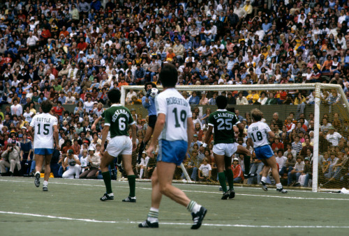 Photo: Sounders - Cosmos, circa 1977, featuring Carlos Alberto and Beckenbauer.