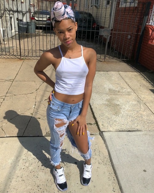 princeofchpop: shoota55: Drilling her shit In love