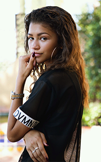 MJ-nek (Zendaya) Tumblr_os0x69EuP11ws03u1o3_250