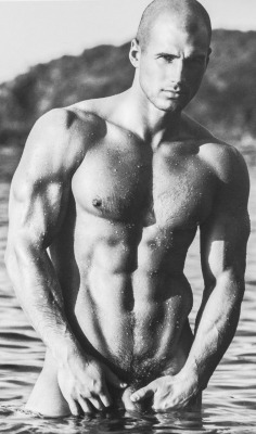 tumblinwithhotties:  Todd Sanfield