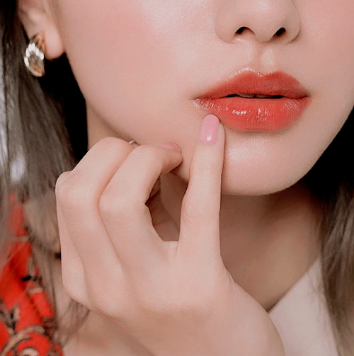 yourghostcat:Yamamoto Maika for Maquia Magazine - 2019  山本舞香