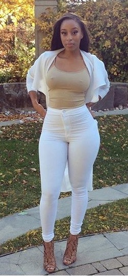 tightestofig:  Oh baby…! 😯 IG: nikki_c_lavie
