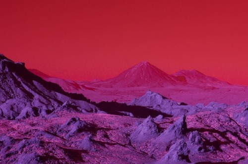 landscape-photo-graphy: Surreal Infrared Landscapes by Kate Ballis Keep reading 