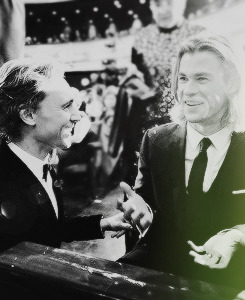 hiddlesworthing:  Favorite Hiddlesworth pictures ⇛  asked by Anonymous 