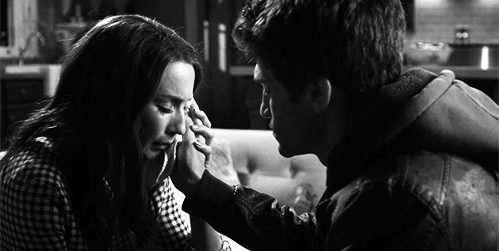prettylittleliars-onabcfamily:  We love these Spoby moments. 