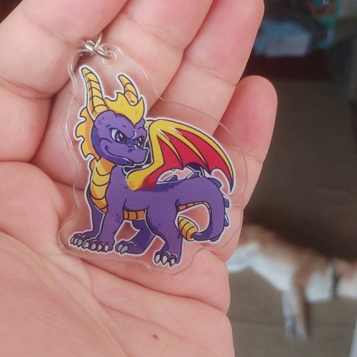 I just restocked my plucky purple dragon charms! #spyro #spyroreignitedtrilogy #charm #keyring #conp