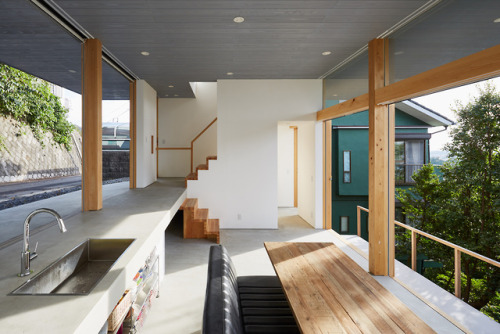 kazu721010:  Three Tiered Platforms House / ihrmkPhotos © Kenya Chiba